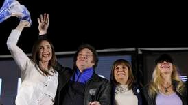 Presidentskifte i Argentina: – De kommer til å gi ham en kortvarig bryllupsreise