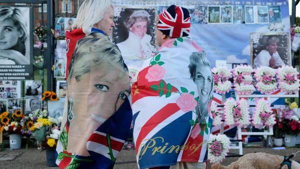 Prinsesse Dianas død satte en ny standard for kollektiv sorg