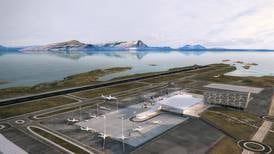 Bodø flytter flyplassen 900 meter for å doble befolkning og bebyggelse. Ikke akkurat sniksentralisering, skriver Gaute Brochmann.