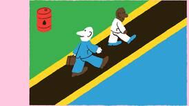 Det som skjer i Tanzania, får store følger for mindre og fattigere land, skriver Marta Tveit