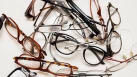 Mann (60) ser igjen: Første døgn i brillerus