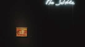 Det som ulmer i Munchs kvinner, eksploderer i Emins kunst