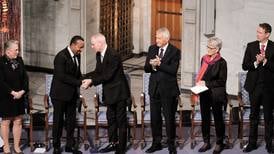 Nobelkomiteen: – Abiy Ahmed har et særlig ansvar for å avslutte konflikten i Etiopia