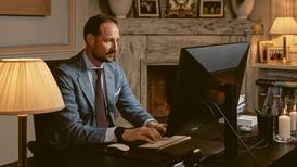 «Haakon»: En reklamebrosjyre i bokform for kongehuset 